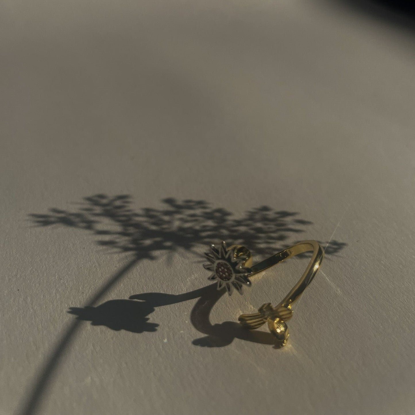 Bee & Bloom Ring