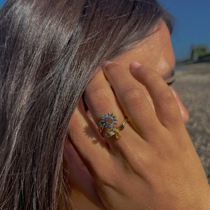 Bee & Bloom Ring